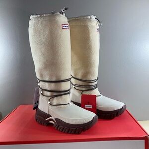 Anthropologie Hunter Wanderer Tall 
Cozy Snow Boot White Willow
Women’s 9 US